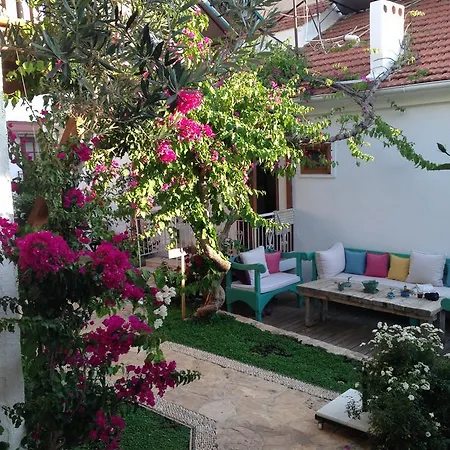 The White House Kalkan