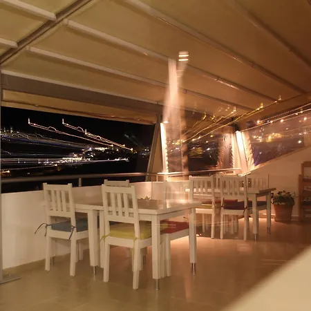 The White House Bed & Breakfast