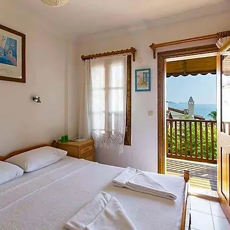 B&B The White House 3*