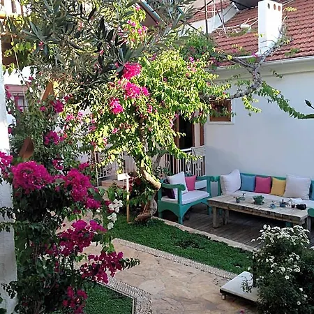 The White House 3* Kalkan