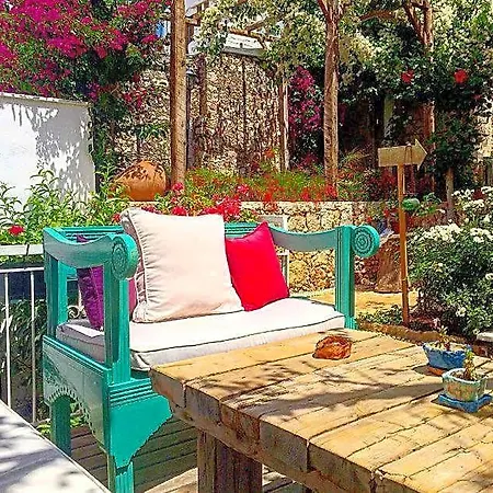 Bed and Breakfast The White House Καλκάν
