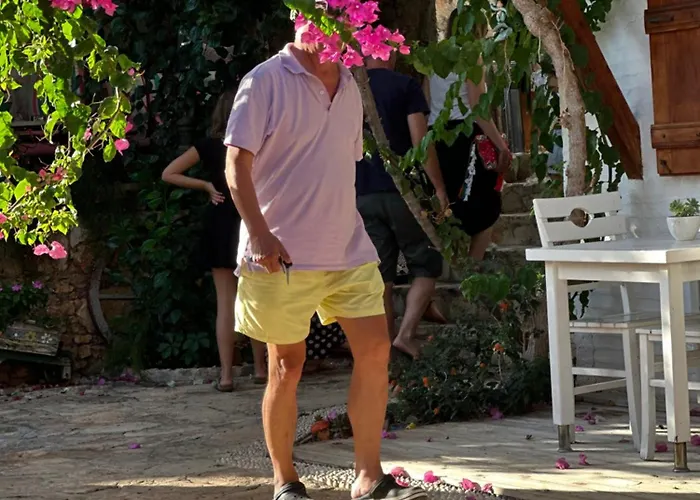 The White House Bed & Breakfast Kalkan