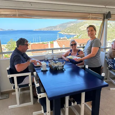 The White House 住宿加早餐酒店 3*